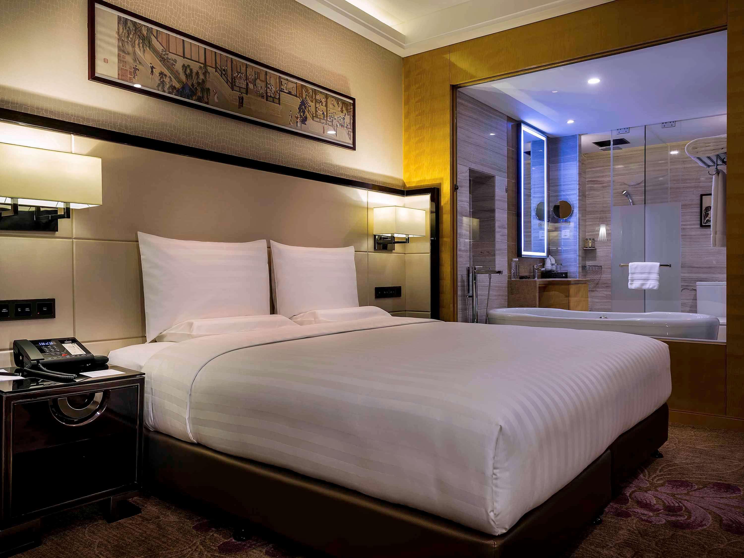 Pullman Qingdao Ziyue Hotel Bagian luar foto