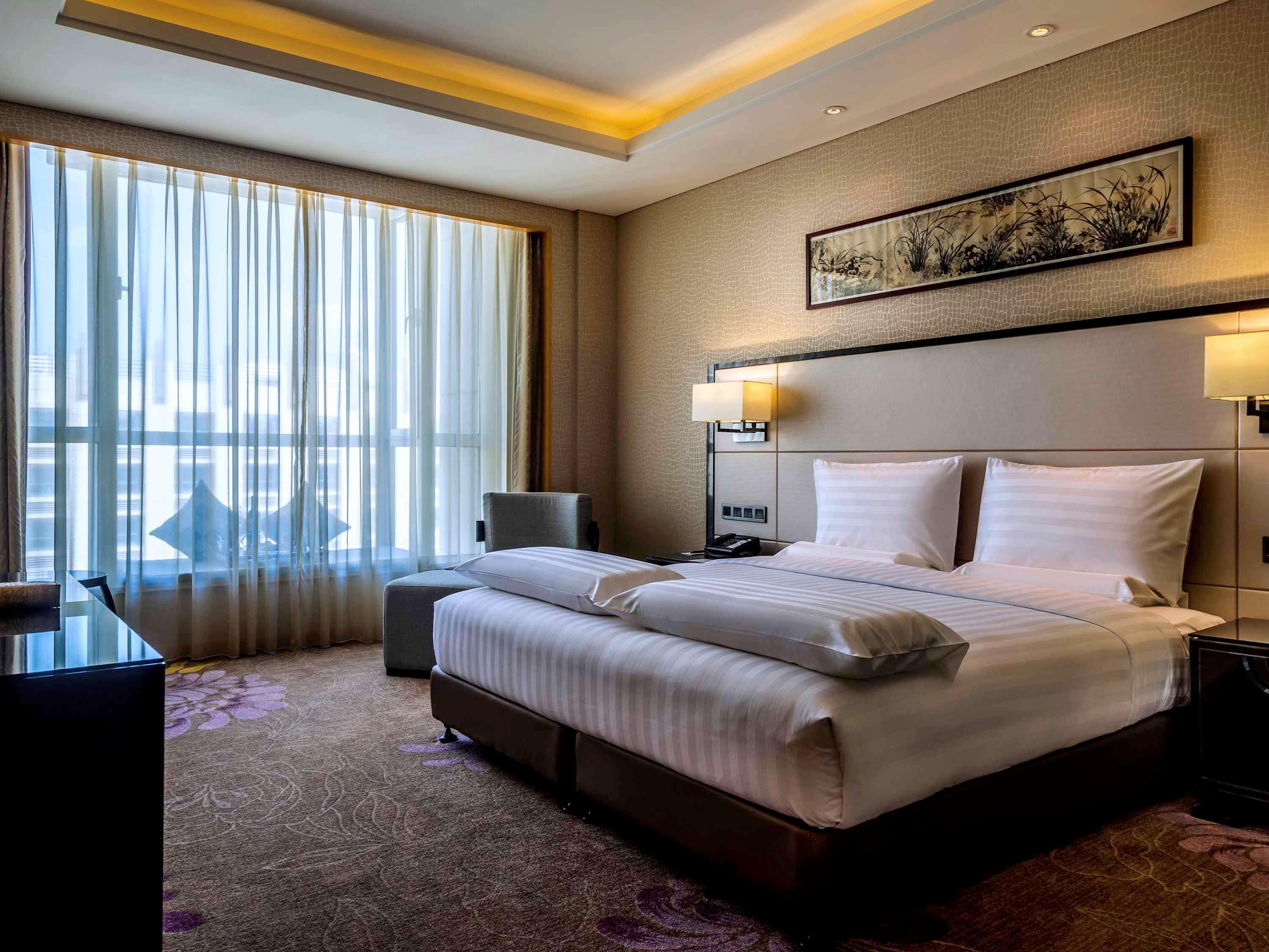 Pullman Qingdao Ziyue Hotel Bagian luar foto