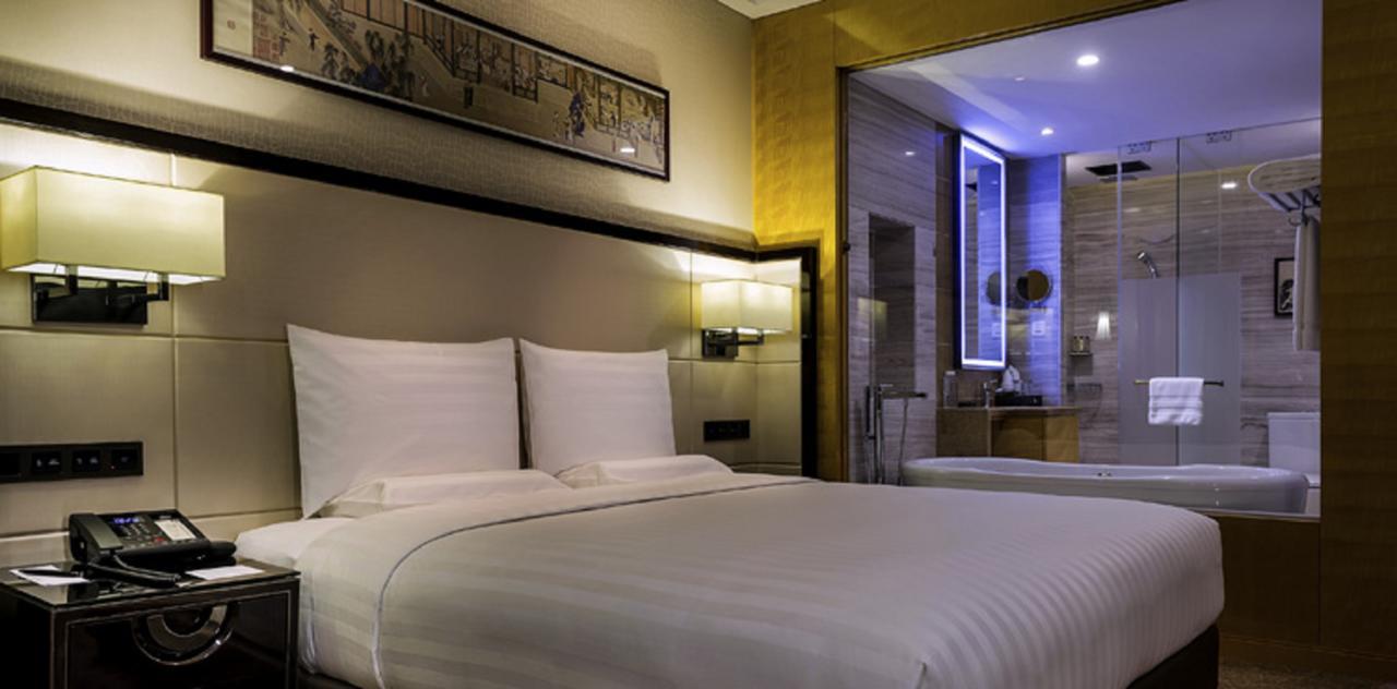 Pullman Qingdao Ziyue Hotel Bagian luar foto